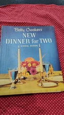 Betty Crocker New dinner for two HC cookbook  spiral vintage 1964