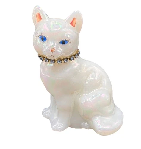 VTG Fenton Glass Iridescent Cat Figurine Blue Eyes Blue Rhinestone Collar Signed