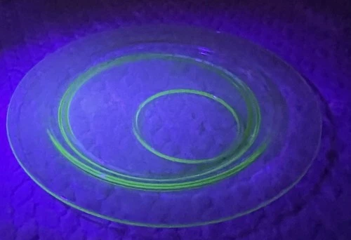 2 Vintage 1930s Uranium Depression Glass Green PLATE Cup Holder Ring