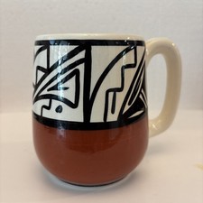 Signed Native American Navajo? Mug Signature Lee Nav USA 4? High 2-1/8? Opening