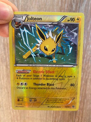 Stage 1 Jolteon Pokémon Card - excellent condition | eBay