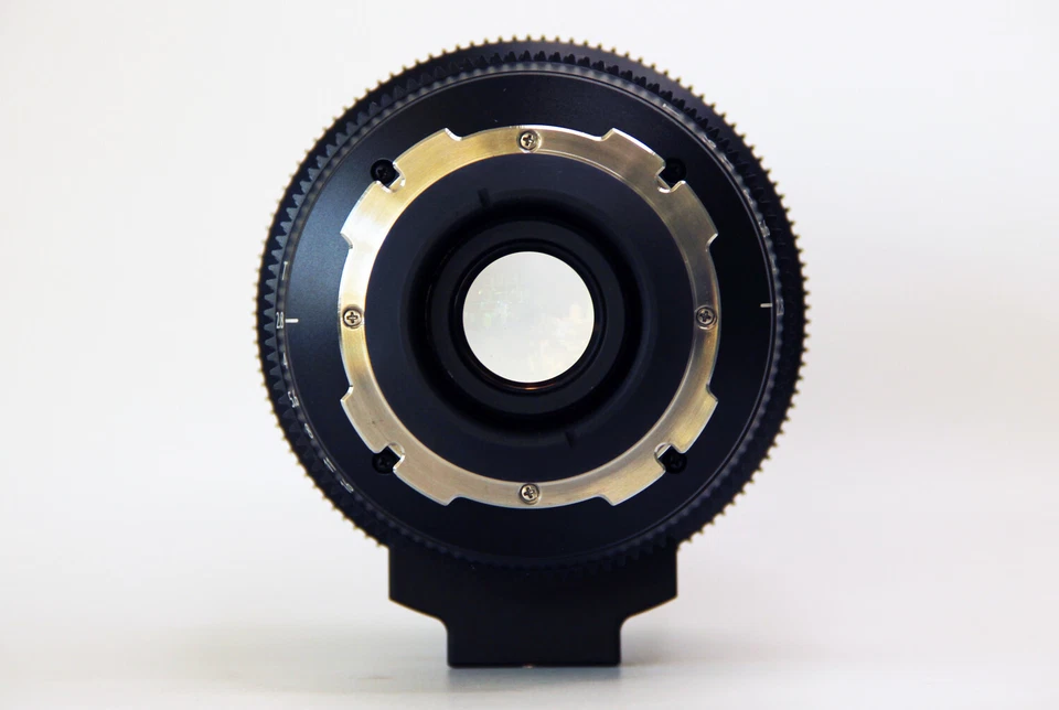 angenieux 28-70mm f2.6 arri pl mount full manual de clicked cine rehouse 95mm - Image 4 of 4