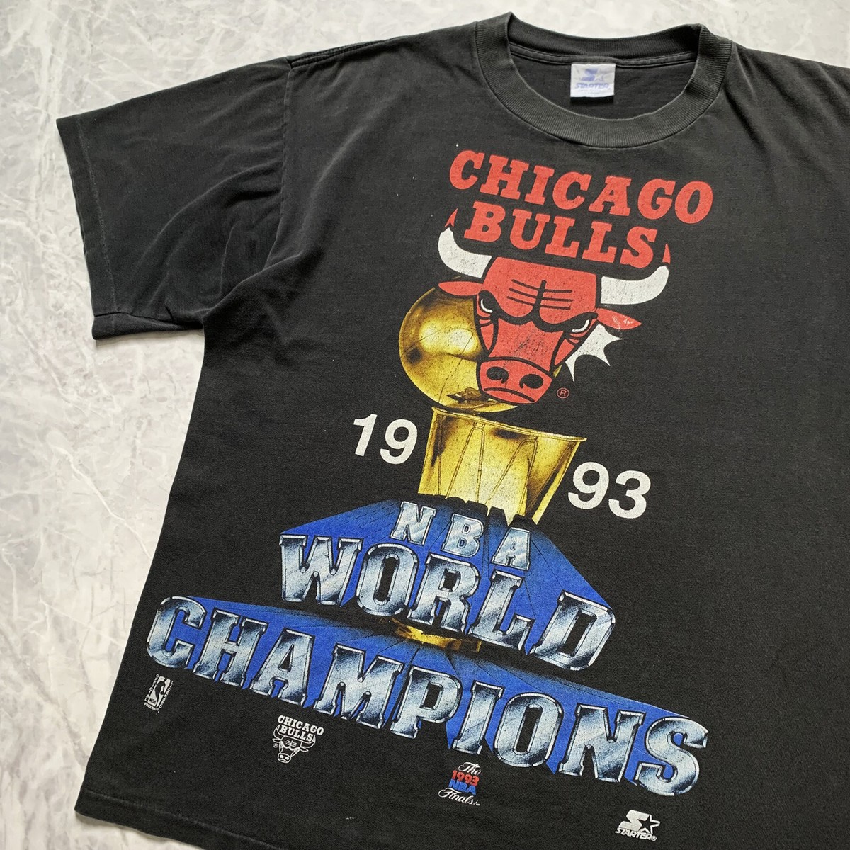 VTG 90s NBA Chicago Bulls 1993 WORLD CHAMPIONS STARTER T-SHIRT Sz