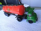 Foto 11 di 13