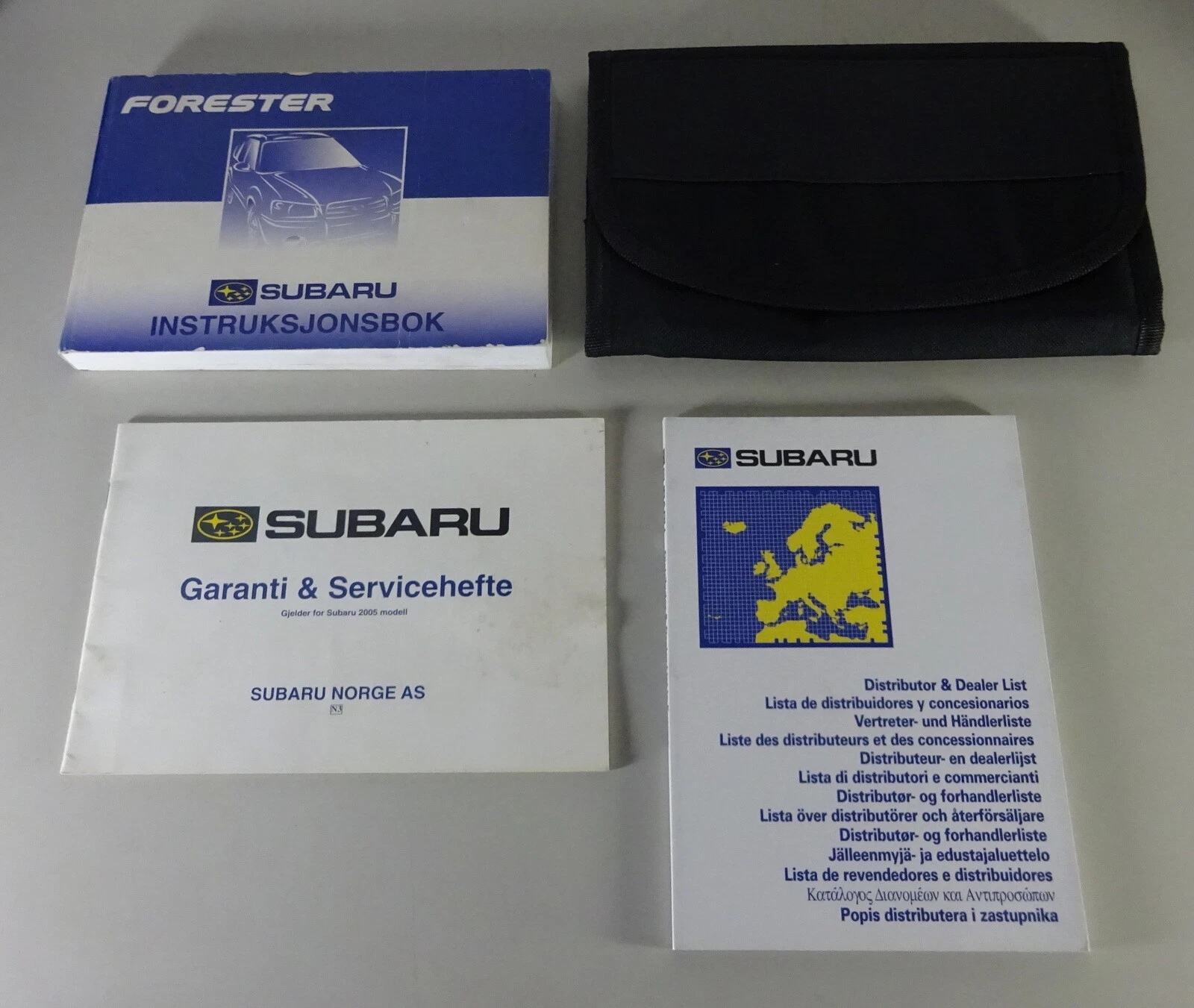 Desk Folder + Instruction Manual Subaru Forester Stand 2005