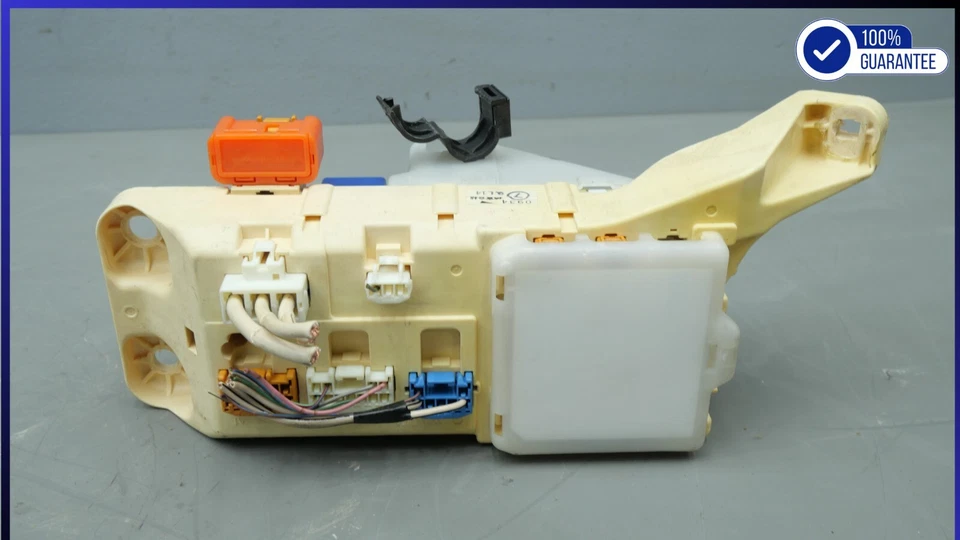 1995-2000 LEXUS LS400 Dash Interior Inner Cabin Relay Fuse Box OEM 82732-50010 - Image 3 of 4