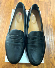 Clarks Women's Black Leather Comfort Loafer Flats Slip On US 6.5 M EU 37 UK 4
