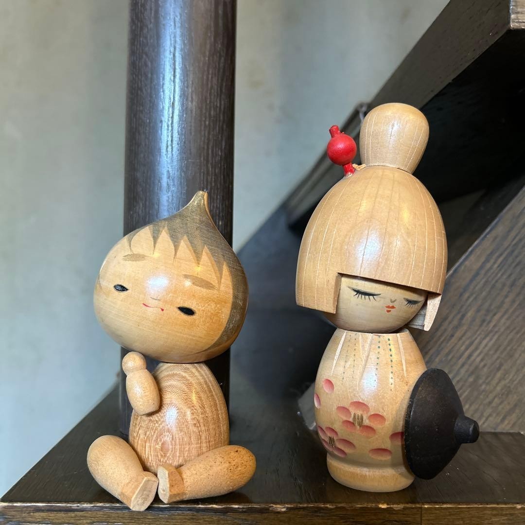 Kokeshi Showa Retro Wooden Doll Set of 2 Lucky Handmade Home Decor