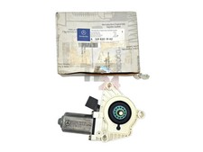 Mercedes A B W169 W245 Fensterhebermotor Fensterheber Hinten Links A1698201942 Mercedes A B W169 W245 Fensterhebermotor Fensterheber Hinten Links A1698201942