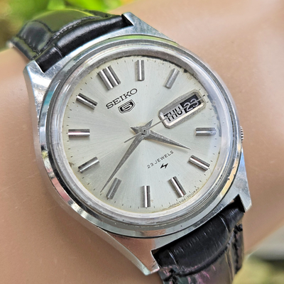 SEIKO セイコー5 自動巻きSS 5126-7010 ヴィンテージ Vintage SEIKO 5126-7010 Men's automatic watch day/date 23Jewels