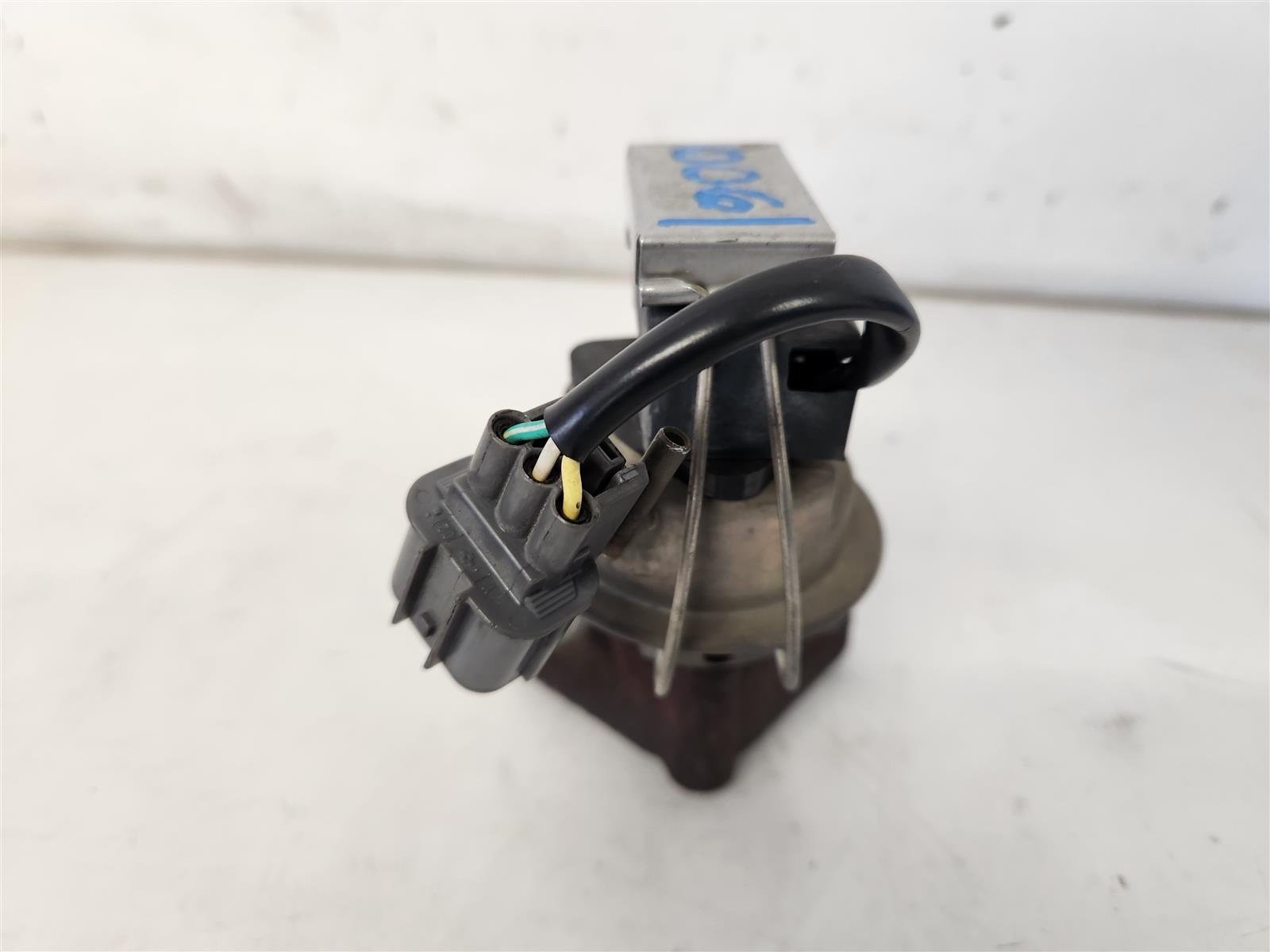 1991-2005 Acura Nsx Egr Exhaust Gas Recirculation Valve 18011-Pr7-A00