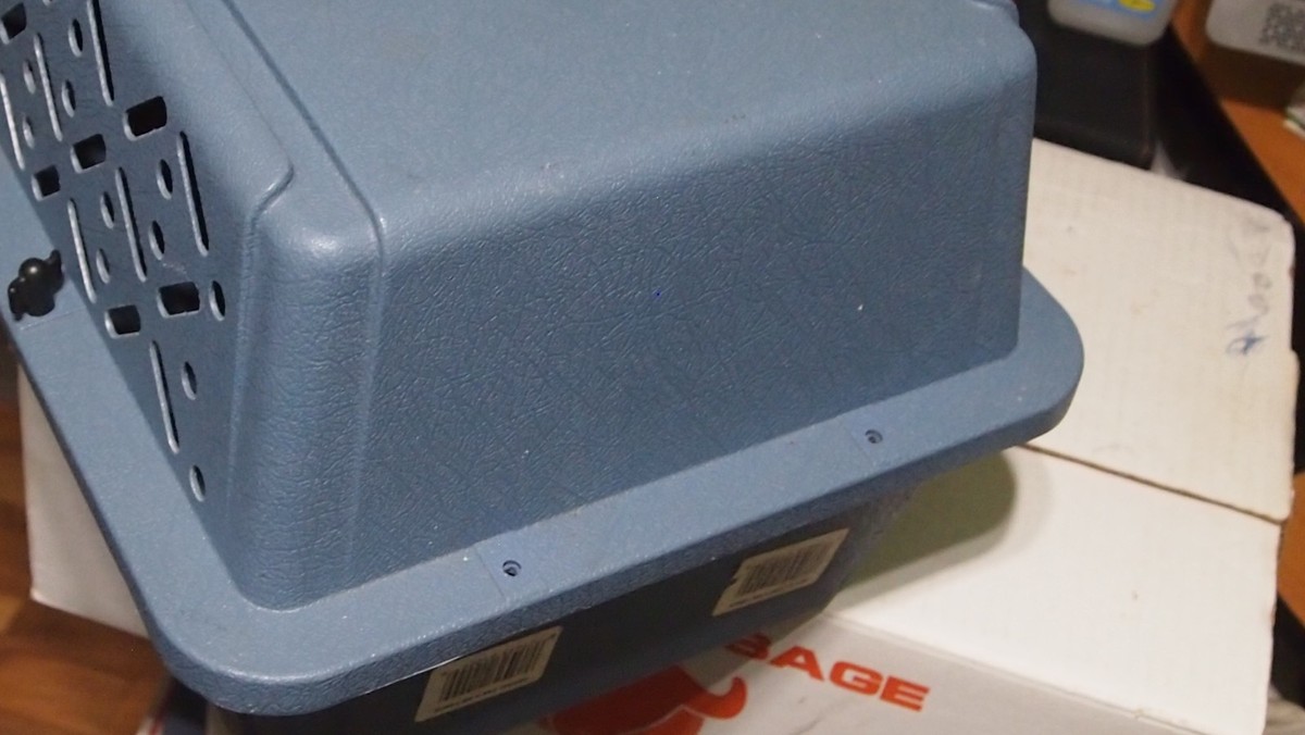 Petmate Pet Carrier KENNEL CAB II SMALL SIZE 19 x 12-1/2 X 10 blue