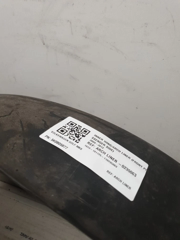 VW Golf Mk6 2009-2012 INNER WING/ARCH LINER (FRONT PASSENGER SIDE) 5k0805977 - Image 2 of 4