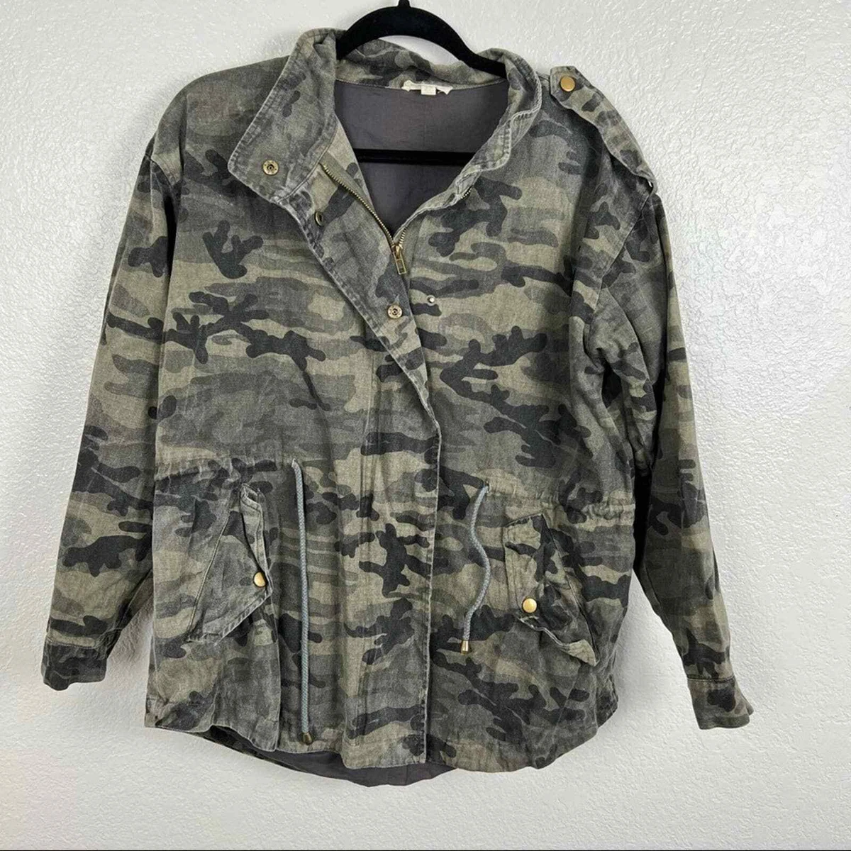 ODDY Camo Utility Jacket Womens Size S/M Zip Up Button