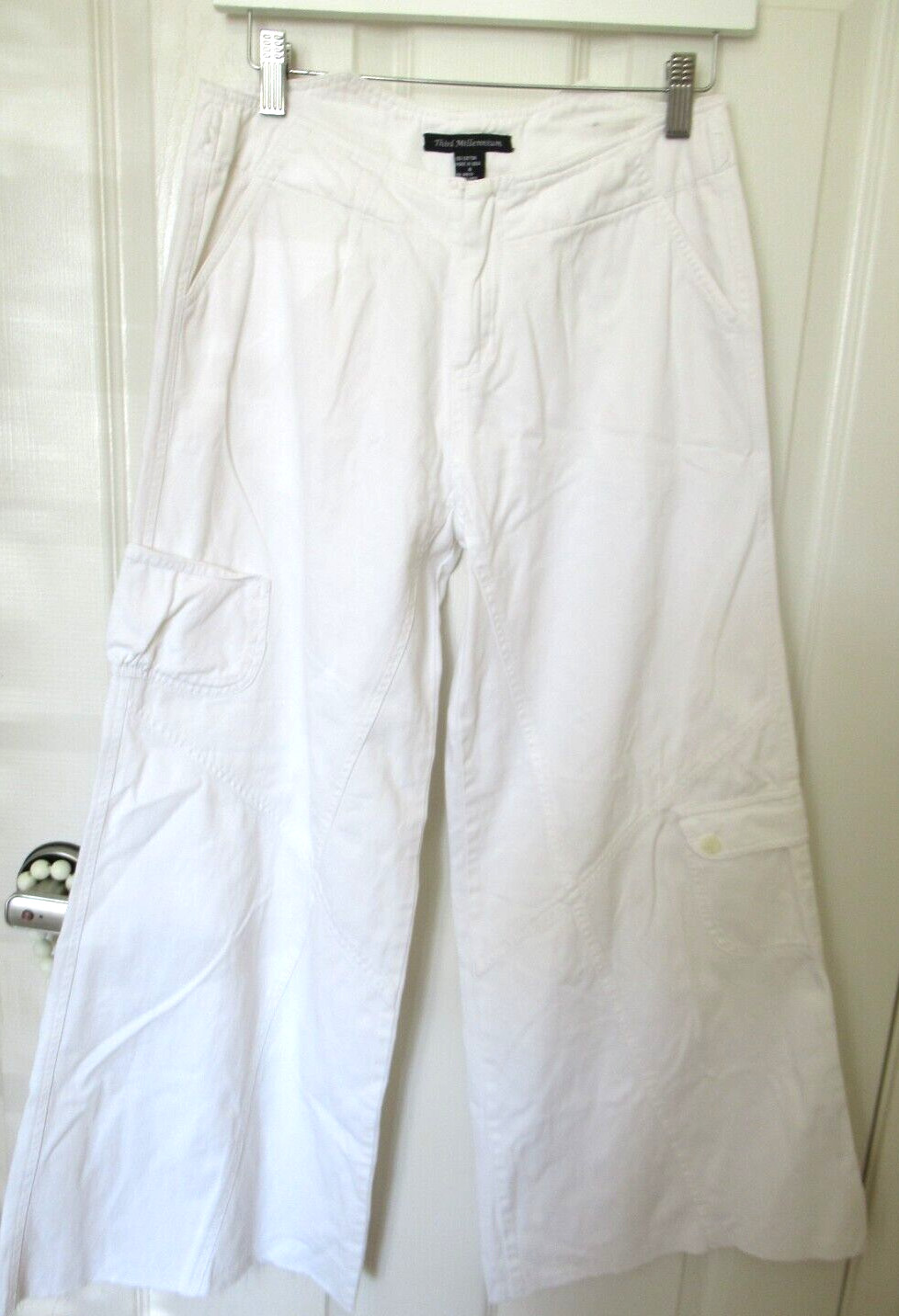 Y2K Third Millennium Size 6 White Slouchy Wide Leg Cargo Style Jeans 100% Cotton
