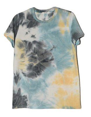 uniqlo tie dye shirt