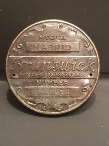 Vintage BRAUNSCHWEIG Modell MADRID: 2" BRAUNSCHWEIG MEDAILLON