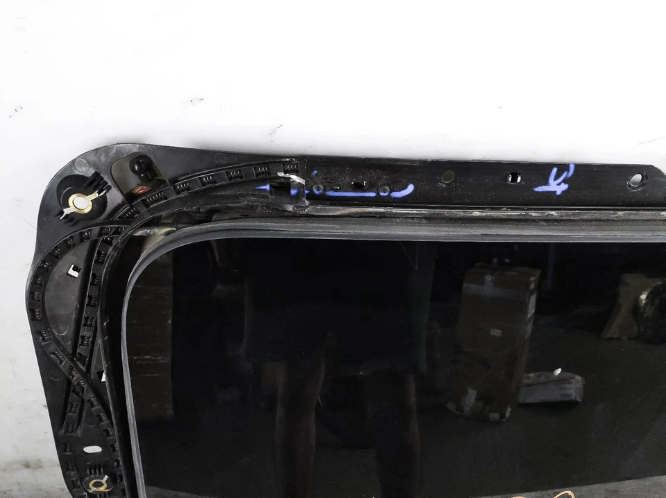 Conjunto de vidro teto solar panorâmico dianteiro e traseiro Volkswagen Tiguan 2018-2024 - Imagem 2 de 4