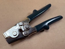 QUALITY MALCO SL-1 SNAP LOCK PUNCH PLIERS SIDING VINYL & SHEET METAL TOOL USA