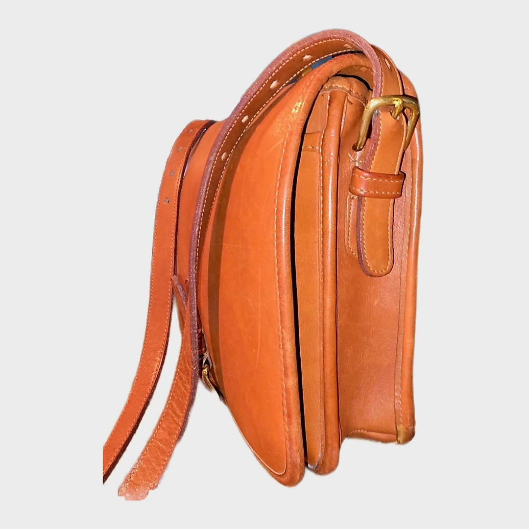 Coach Vintage 1970’s Front Buckle British Tan Leather Crossbody Bag NYC Made USA