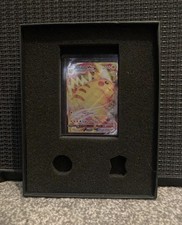 Pikachu VMAX swsh286 – Full screen Art Promo Holo Pokémon Card