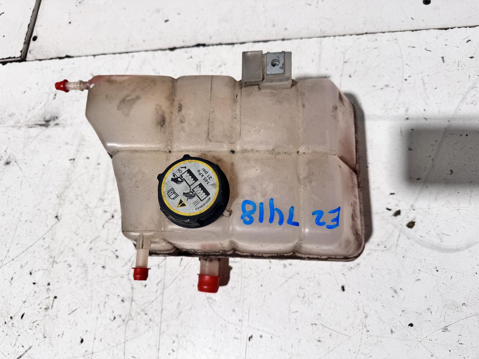 Mazda BT-50 Overflow Bottle UP 10/2011-09/2015 - thumbnail 2