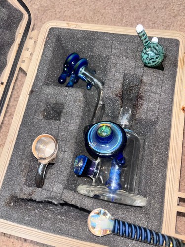 Steve Beer Glass rig, Mzee Glass spinner cap, Brick Glass flat head dabber, Nail