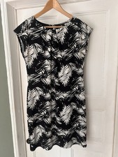 Wallis Black White Palm Leaf Print Shift Dress Size S UK 10 12 Holiday Work