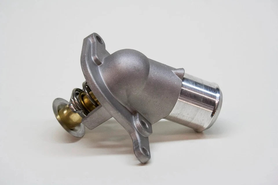 Salida de bomba de agua con termostato PRW 5234683 Foto 2 de 3