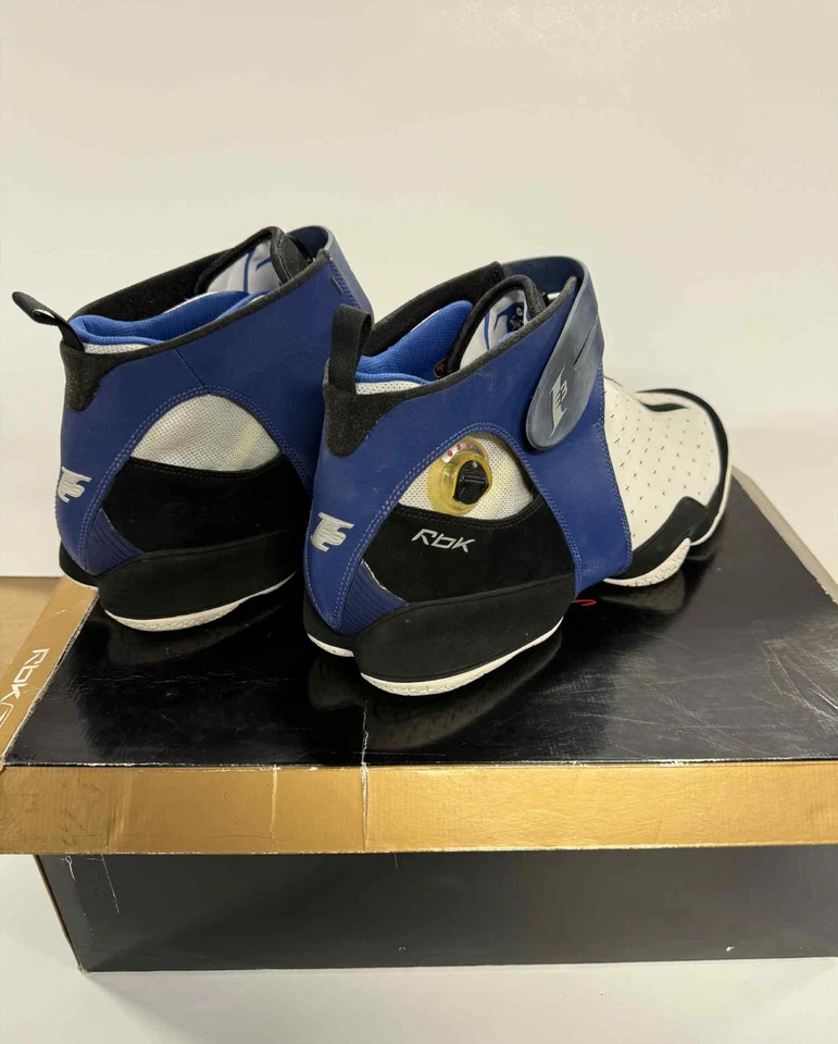 Sapatos Michigan / Detroit Pistons Chris Webber Team Iverson Answer X - Imagem 2 de 4