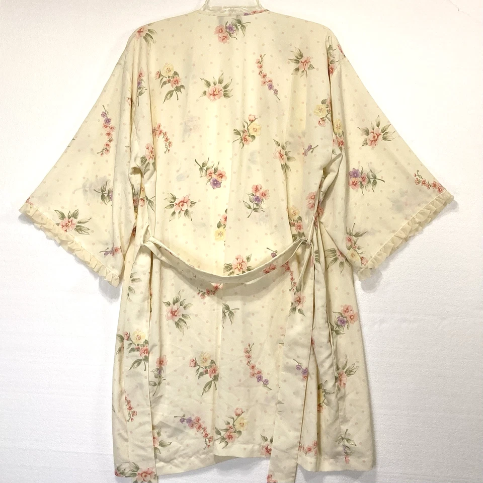 Roupão vintage Valentino íntimo M creme floral poliéster mangas 3/4 com cinto - Imagem 3 de 4
