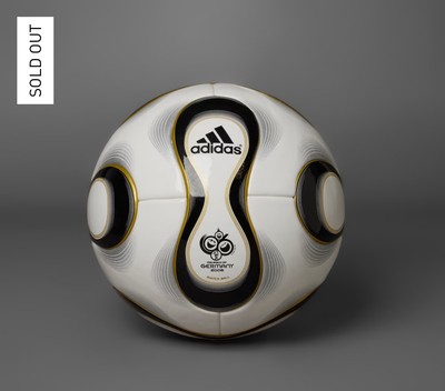 adidas製サッカーボール　Teamgeist Adidas Teamgeist Germany FIFA World Cup 2006 Official Soccer