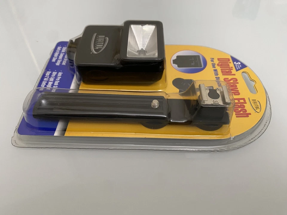 Digital Slave Flash For Use With Digital Or Film Cameras Brand New - Image 4 of 4