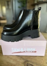 Women s Black Ankle Combat Side Zip Boots Booties Shoes Vintage 90s NEW IN BOX