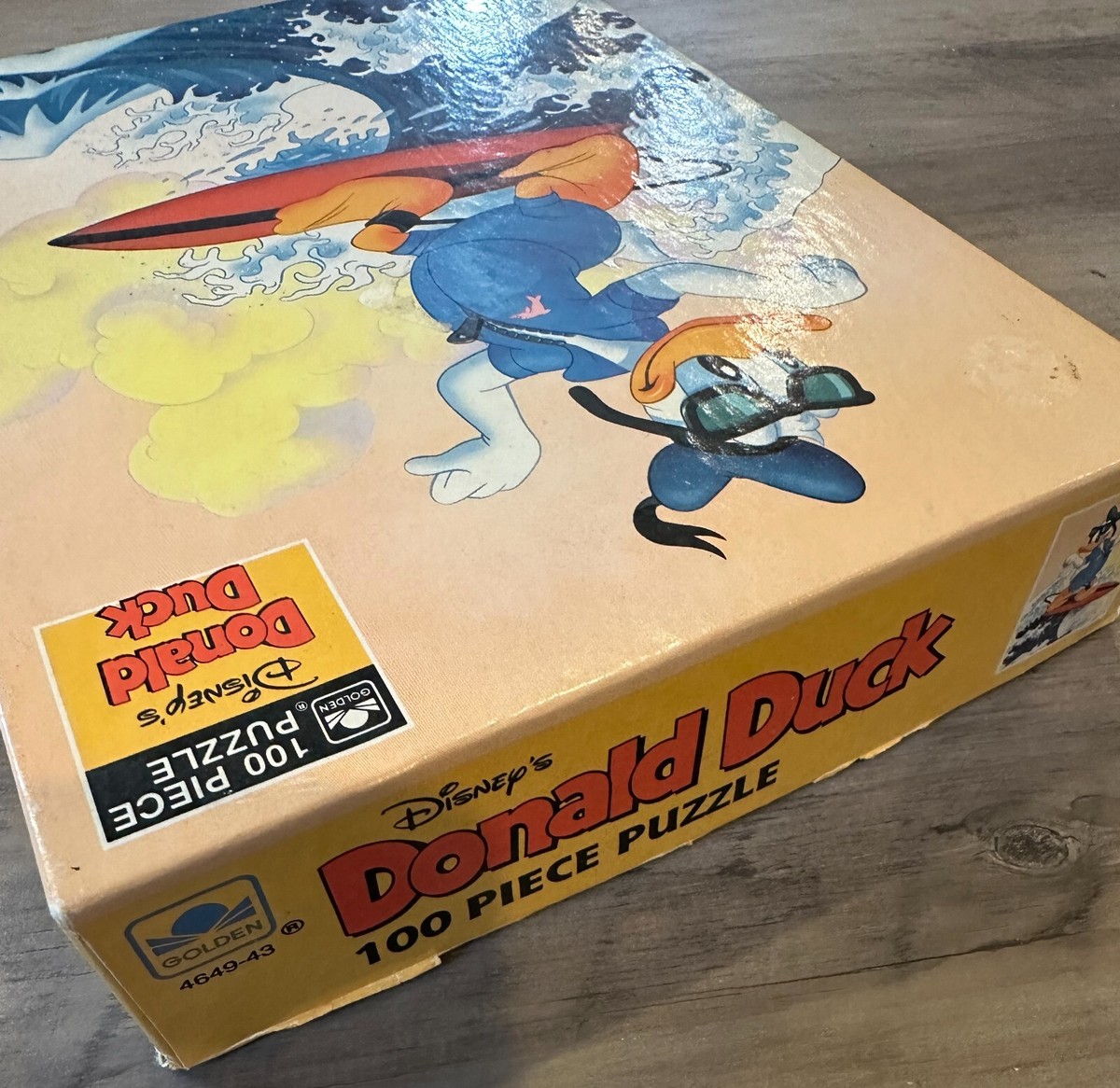 Vintage Donald Duck 100 Large Piece Jigsaw Puzzle Surfing