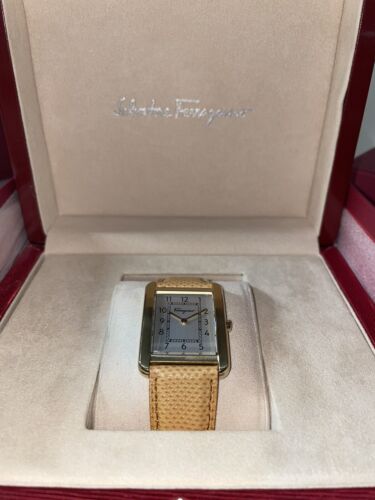 Salvatore Ferragamo Watch - Picture 4 of 11