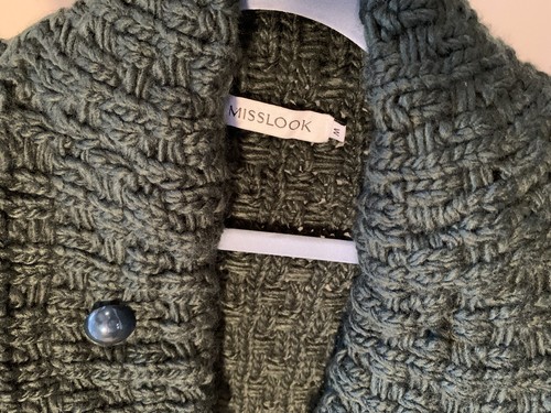 MISOOK Designer Strickwaren, Pullover Weste, Waldgrün, Größe Medium - gebraucht, in einwandfreiem Zustand - Bild 5 von 12