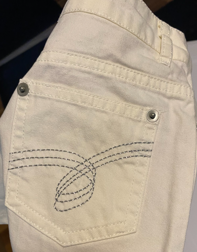 Girl's White Jean Shorts Size 5 Solid Denim Cotton Casual Wear Pockets 2" Inseam - Picture 10 of 15