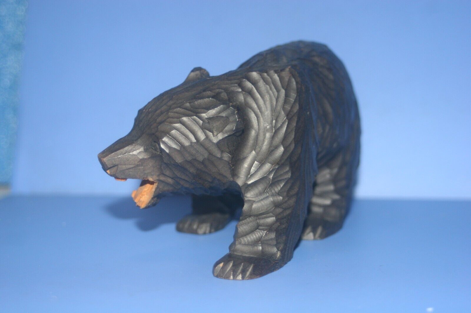 Picture 3 of 8