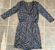 White House Black Market Womens Faux Wrap DRESS  Sz XS Blue Black Print Career