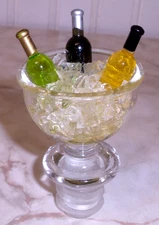 Prodyne Acrylic Bottle Stopper   3 Wine Bottles Chilling in Ice !   FUN! &unused