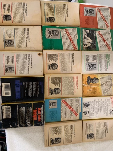 Lot of 17 Donald Hamilton Matt Helm Series Vintage PBs Good Some 1st Prints - Bild 2 von 22