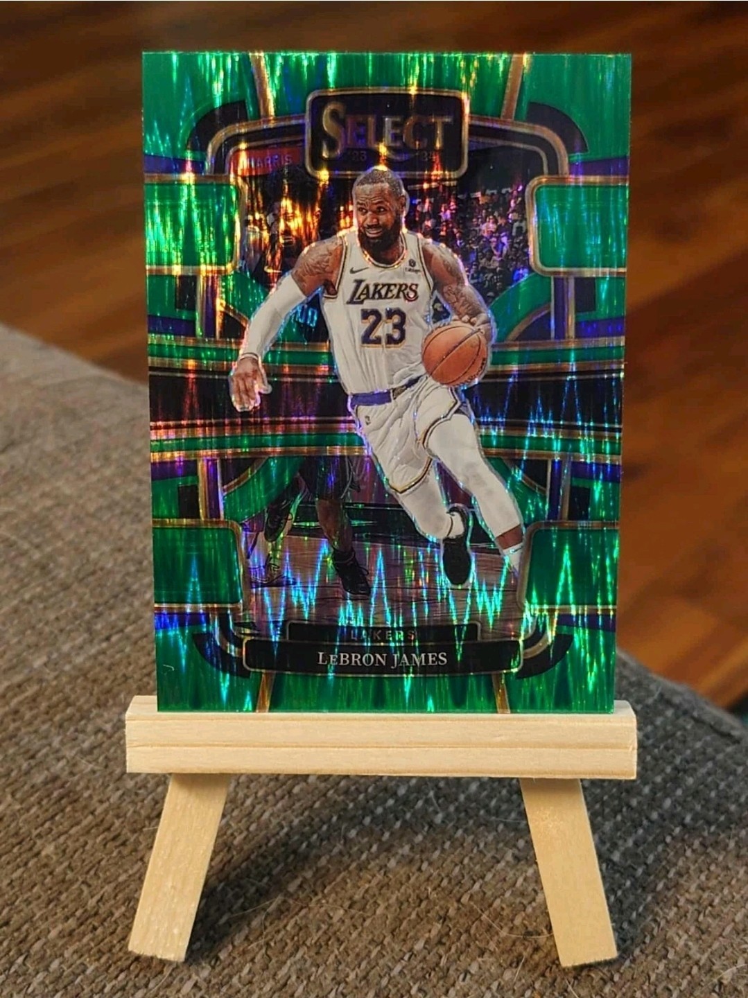 2023-24 Panini Select- Lebron James- Concourse Prizm (Green Shock) #66
