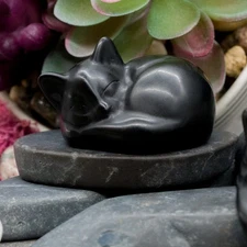 Obsidian Crystal Sleeping Cat Carving Stone Healing Protection Pet Trinket Decor