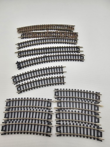 *Read* Atlas N Scale 15 Piece Curved Track Lot Model Railroad Layout Scenery
