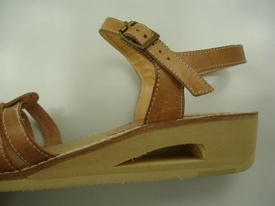 Sandalias Huarache De Colección Años 70 Para Mujer 7.5 M Fanfarres Cuero Tejido Tostado Correa al Tobillo Foto 2 de 4