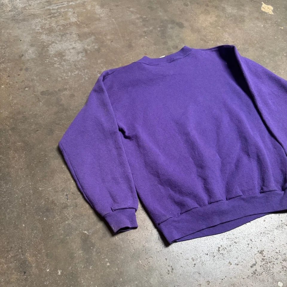 Sudadera De Colección 97 Looney Tunes “Get A Grip” Cuello Redondo - Silvestre y Piolín - Ch L Foto 2 de 4