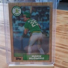 Topps 1987 Mark McGwire Oakland Athletics Baseball Card #366 Base Set
