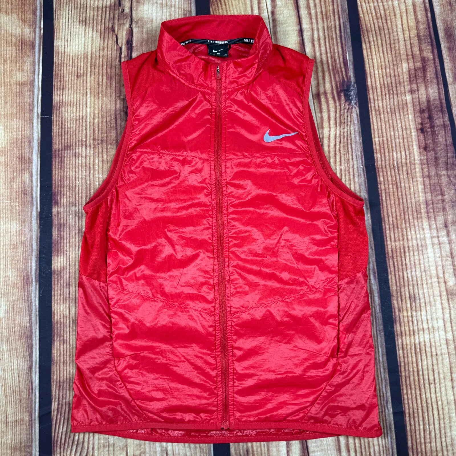 Nike Running Vest Men Small Red Performance Polyfill Light Insulated Reflective