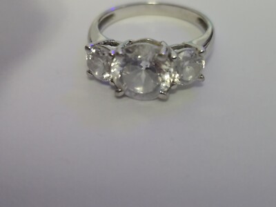 14K White Gold 3 CZ stones In Excellent Condition Vintage/estate Mkd 14K DQCZ 
